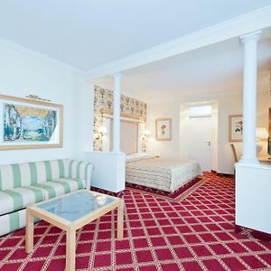 Zimmer mit Queensize-Bett
